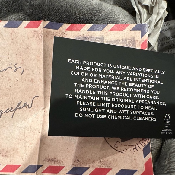 Givey Alert 🚨🚨🚨🚨🚨🚨🚨🚨NWT* Karl Lagerfeld Paris “Amour” Nylon Belt Bag - Picture 14 of 14